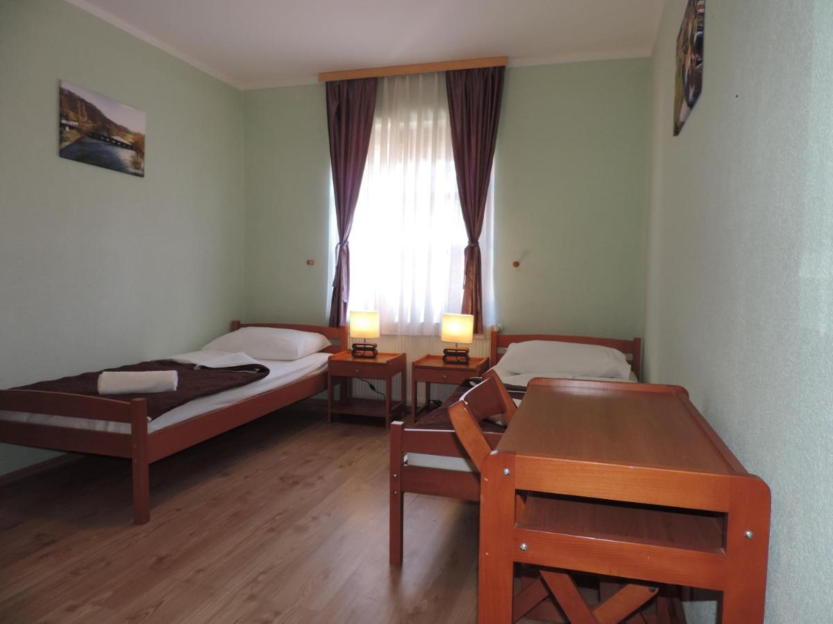 Hotel Vincentinum Novigrad Na Dobri دوغا غيسا المظهر الخارجي الصورة